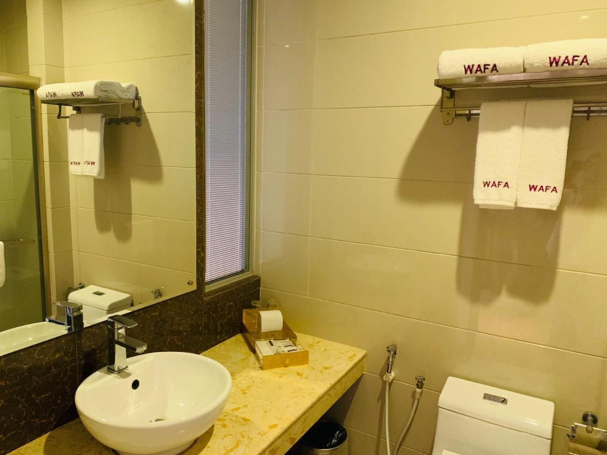 Wafa Hotel & Apartment Kampong Mata Mata Экстерьер фото