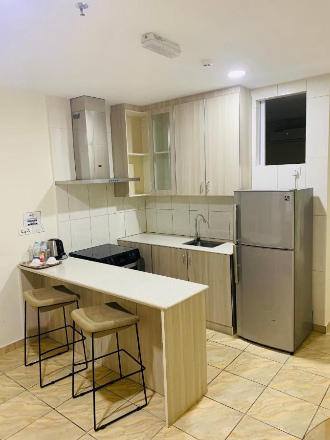 Wafa Hotel & Apartment Kampong Mata Mata Экстерьер фото
