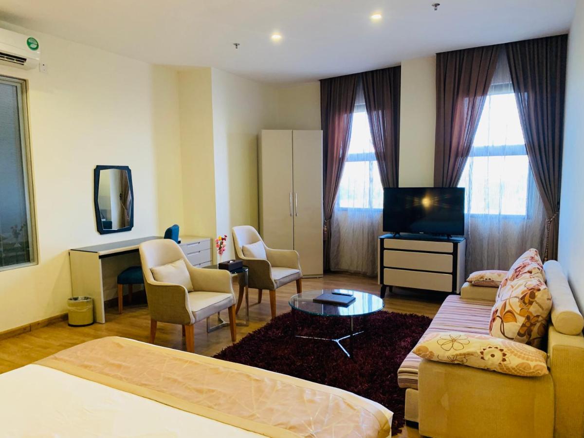 Wafa Hotel & Apartment Kampong Mata Mata Экстерьер фото